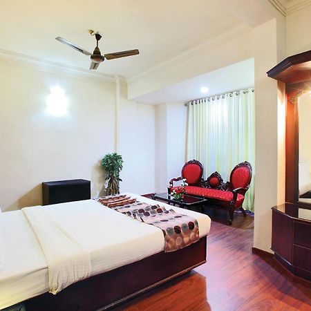 Trichur Towers Thrissur Exterior foto