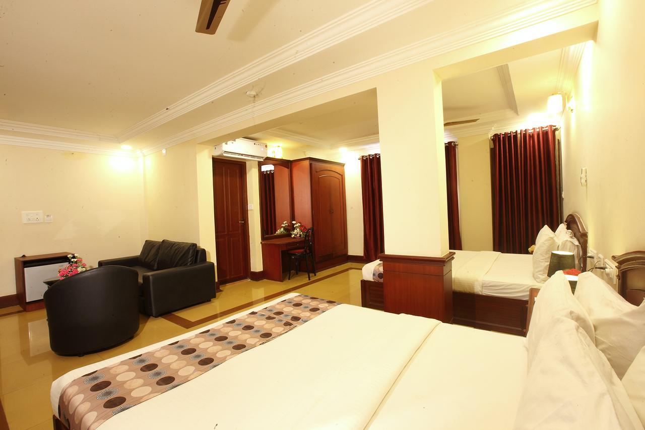 Trichur Towers Thrissur Exterior foto